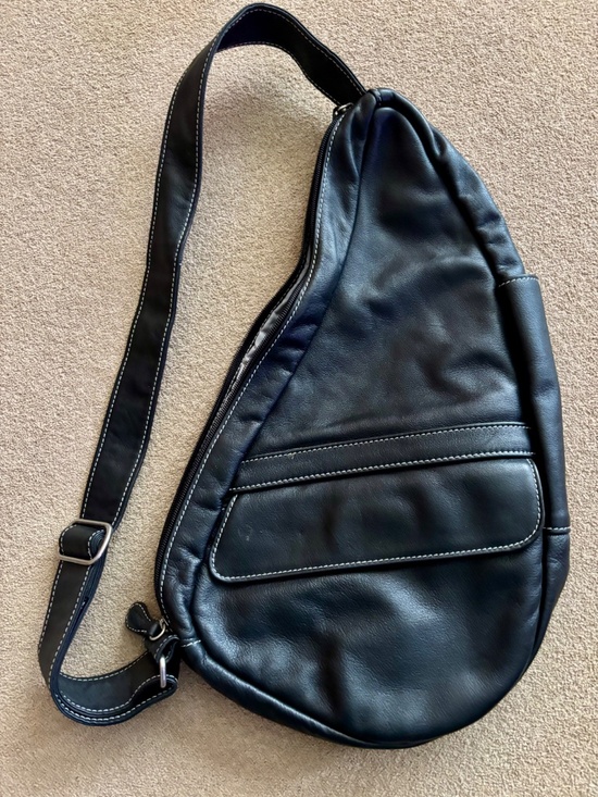 AmeriBag, large, black leather, healthy sling backpack